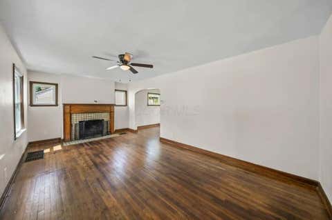 Tiny photo for 1676 E Lakeview Avenue, Columbus, OH 43224 (MLS # 226028916)