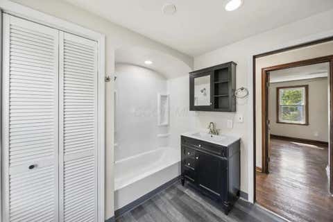 Tiny photo for 1676 E Lakeview Avenue, Columbus, OH 43224 (MLS # 226028916)