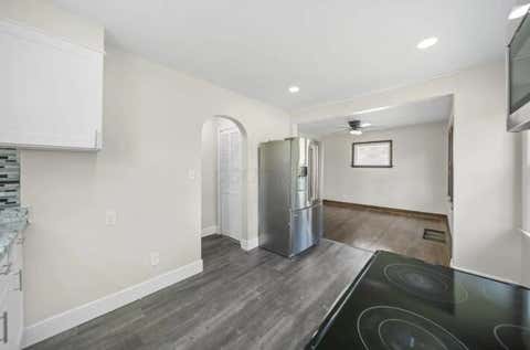 Tiny photo for 1676 E Lakeview Avenue, Columbus, OH 43224 (MLS # 226028916)