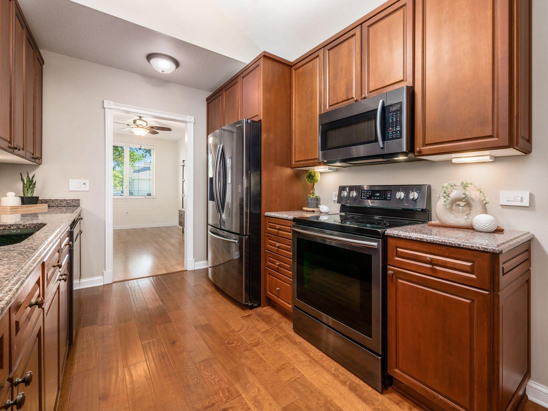 38 Ironclad Drive, Columbus, Ohio image 11