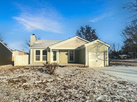 Photo of 456 Saint Thomas Drive, Westerville, OH 43081 (MLS # 226002751)