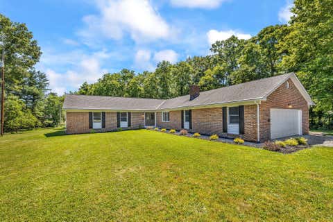 Photo of 1270 Carriage Road, Powell, OH 43065 (MLS # 226023648)