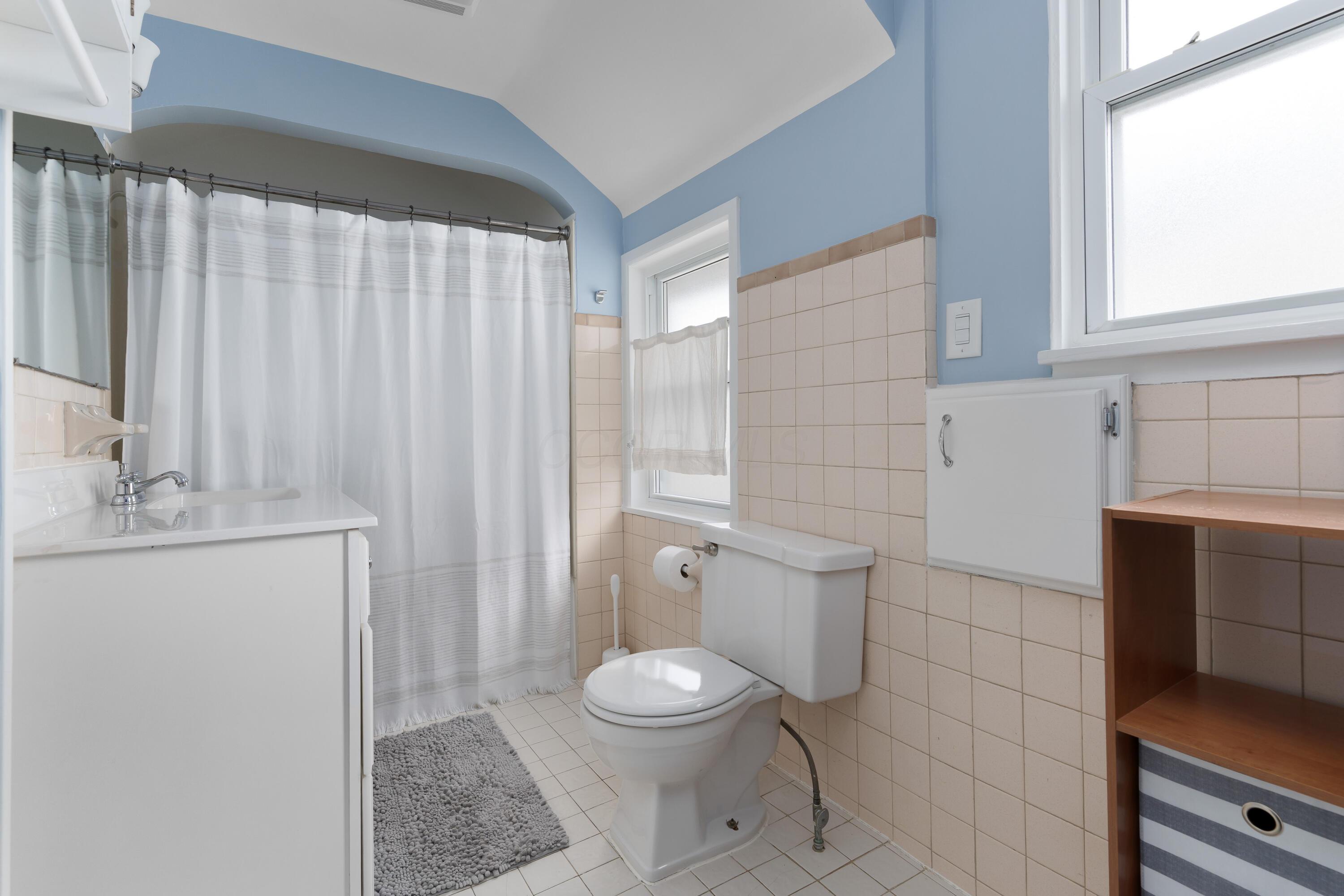 3096 Summit Street, Columbus, Ohio image 24