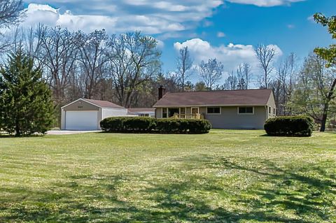 Photo of 507 Agler Road, Columbus, OH 43230 (MLS # 226011515)