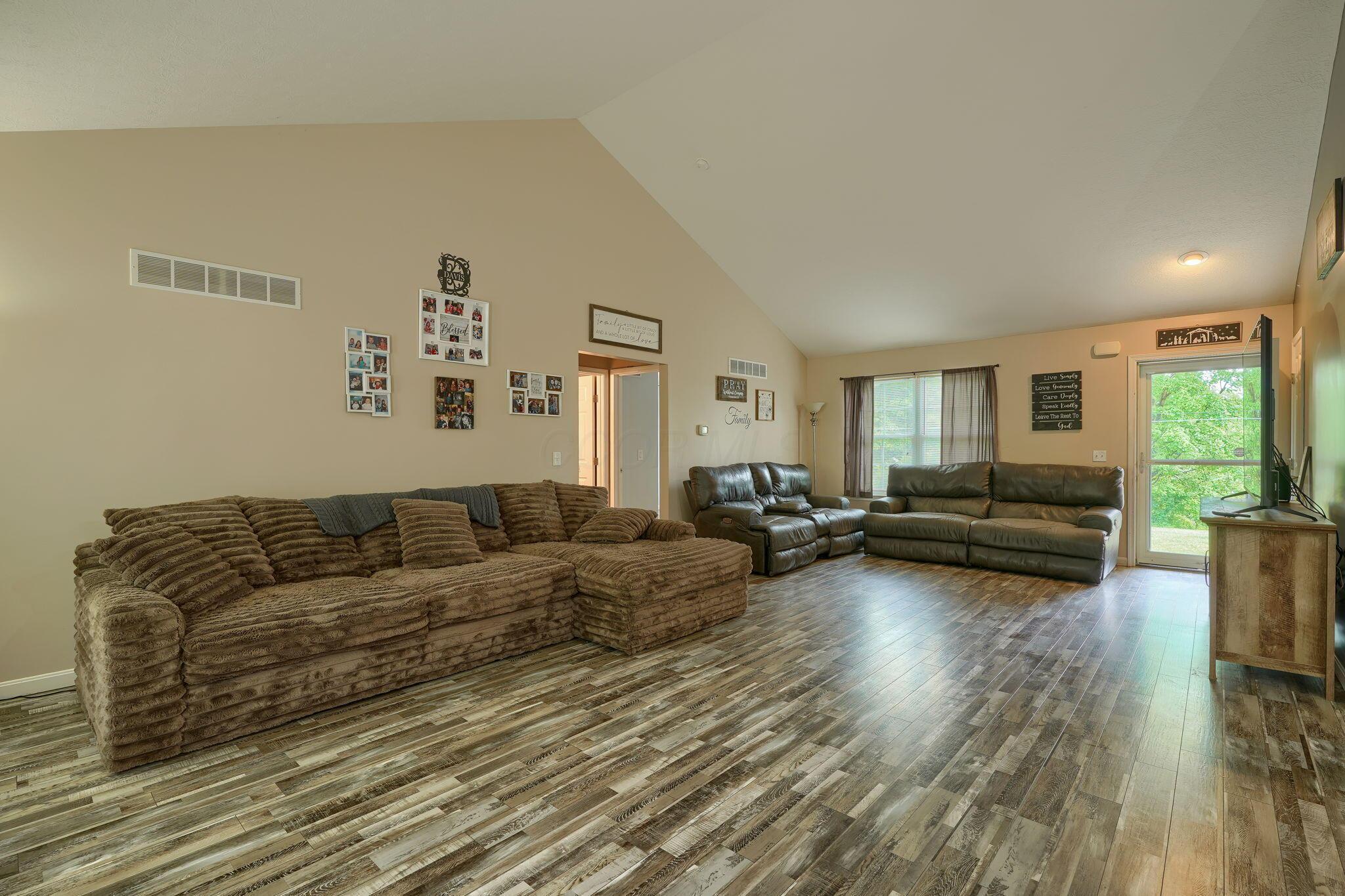 9805 Beaver Pike, Jackson, Ohio image 15