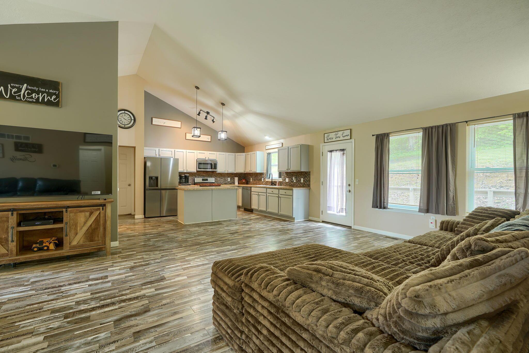 9805 Beaver Pike, Jackson, Ohio image 18
