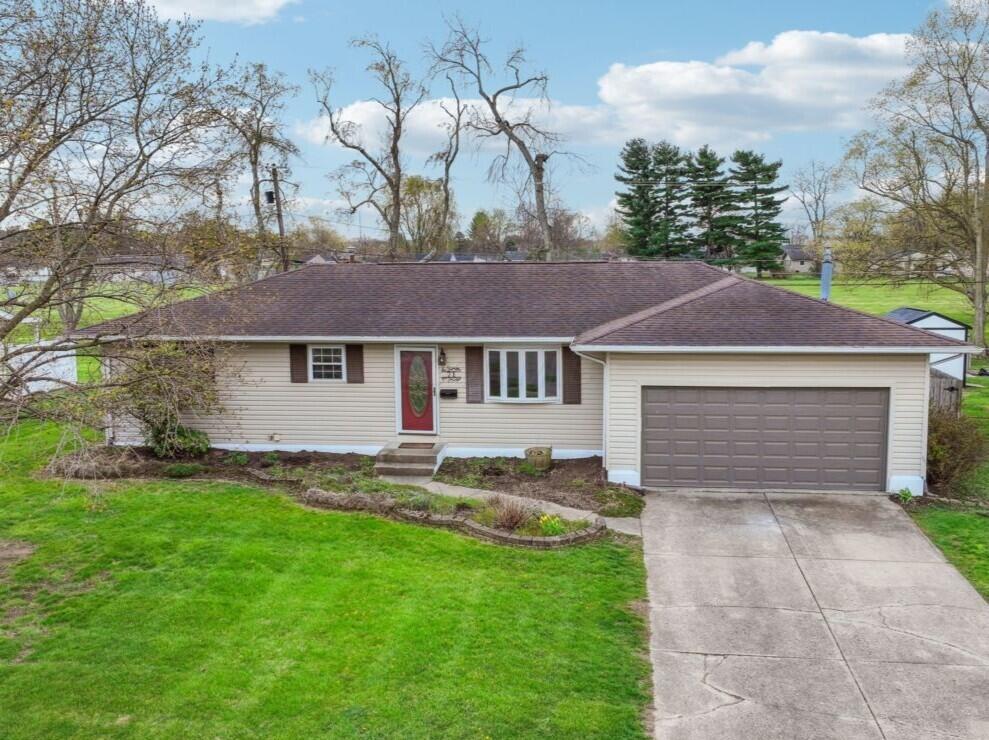 71 Lancaster Drive, Heath, Ohio image 2
