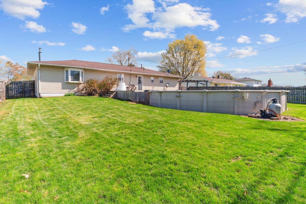 71 Lancaster Drive, Heath, Ohio image 4