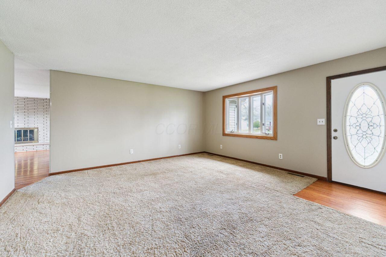 71 Lancaster Drive, Heath, Ohio image 6