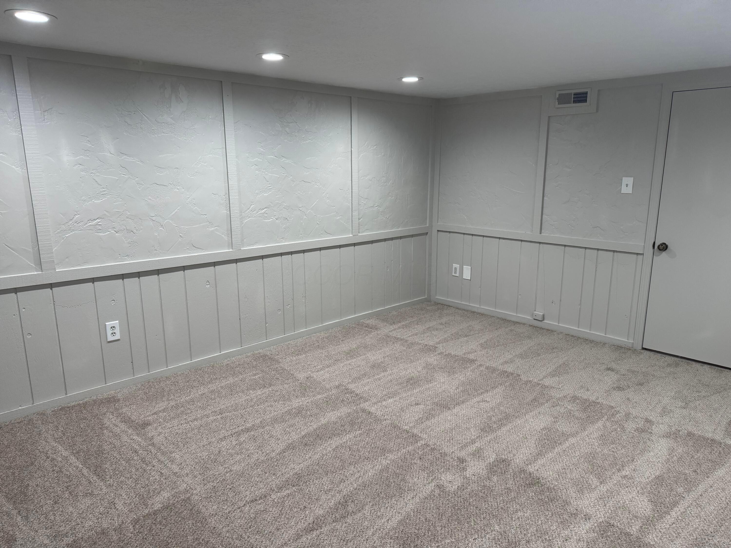 5076 Dalmeny Court, Columbus, Ohio image 12