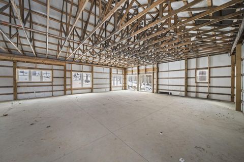 Tiny photo for 736 Easterday Road, Chillicothe, OH 45601 (MLS # 226004369)