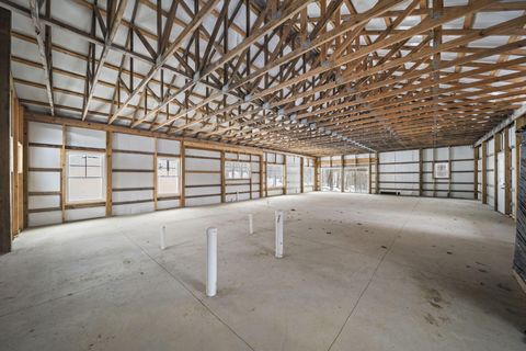 Tiny photo for 736 Easterday Road, Chillicothe, OH 45601 (MLS # 226004369)