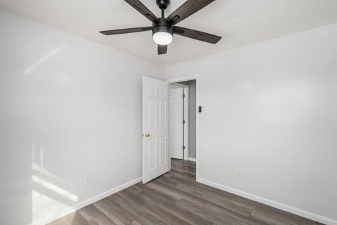 Tiny photo for 6198 Parkdale Drive, Columbus, OH 43229 (MLS # 226003523)