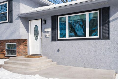 Tiny photo for 6198 Parkdale Drive, Columbus, OH 43229 (MLS # 226003523)