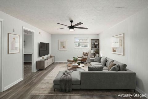 Tiny photo for 6198 Parkdale Drive, Columbus, OH 43229 (MLS # 226003523)