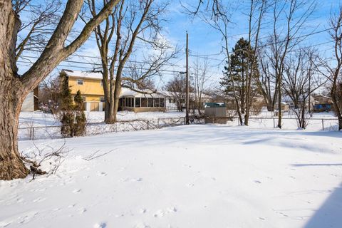 Tiny photo for 6198 Parkdale Drive, Columbus, OH 43229 (MLS # 226003523)