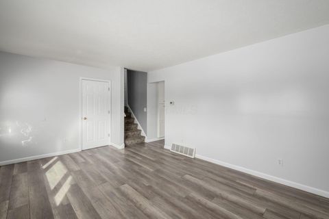 Tiny photo for 6198 Parkdale Drive, Columbus, OH 43229 (MLS # 226003523)