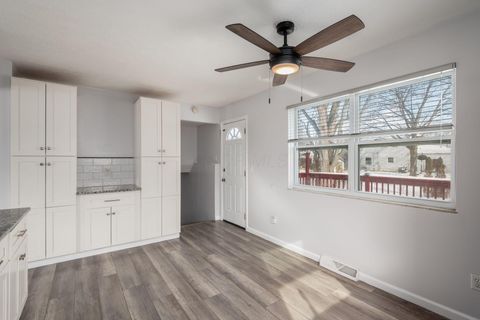 Tiny photo for 6198 Parkdale Drive, Columbus, OH 43229 (MLS # 226003523)