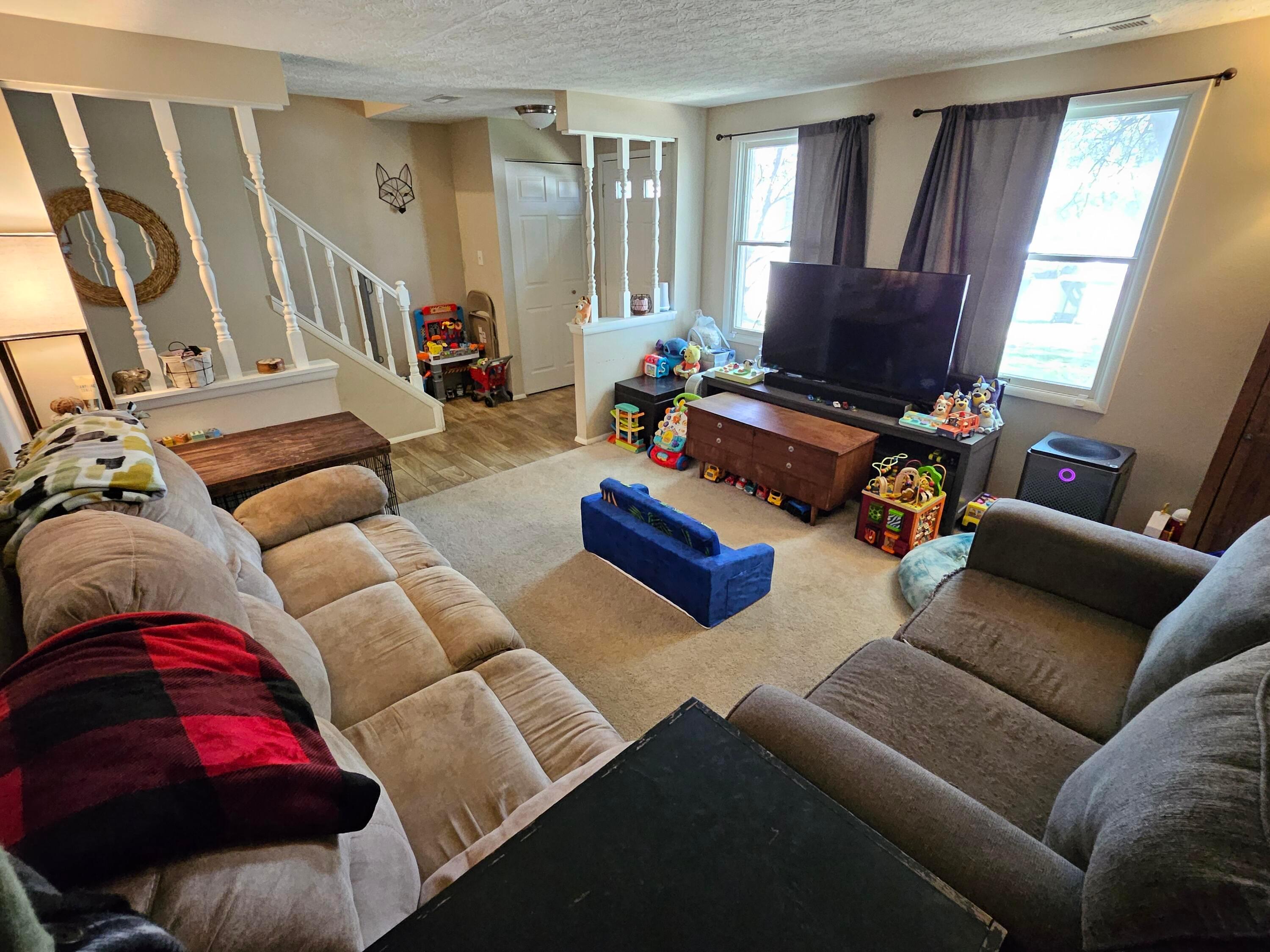 7507 Stonetrail Way, Reynoldsburg, Ohio image 3