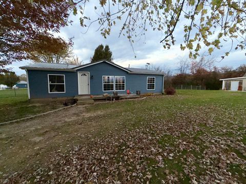 Photo of 10150 County Rd 12 Road, Corning, OH 43730 (MLS # 226006050)