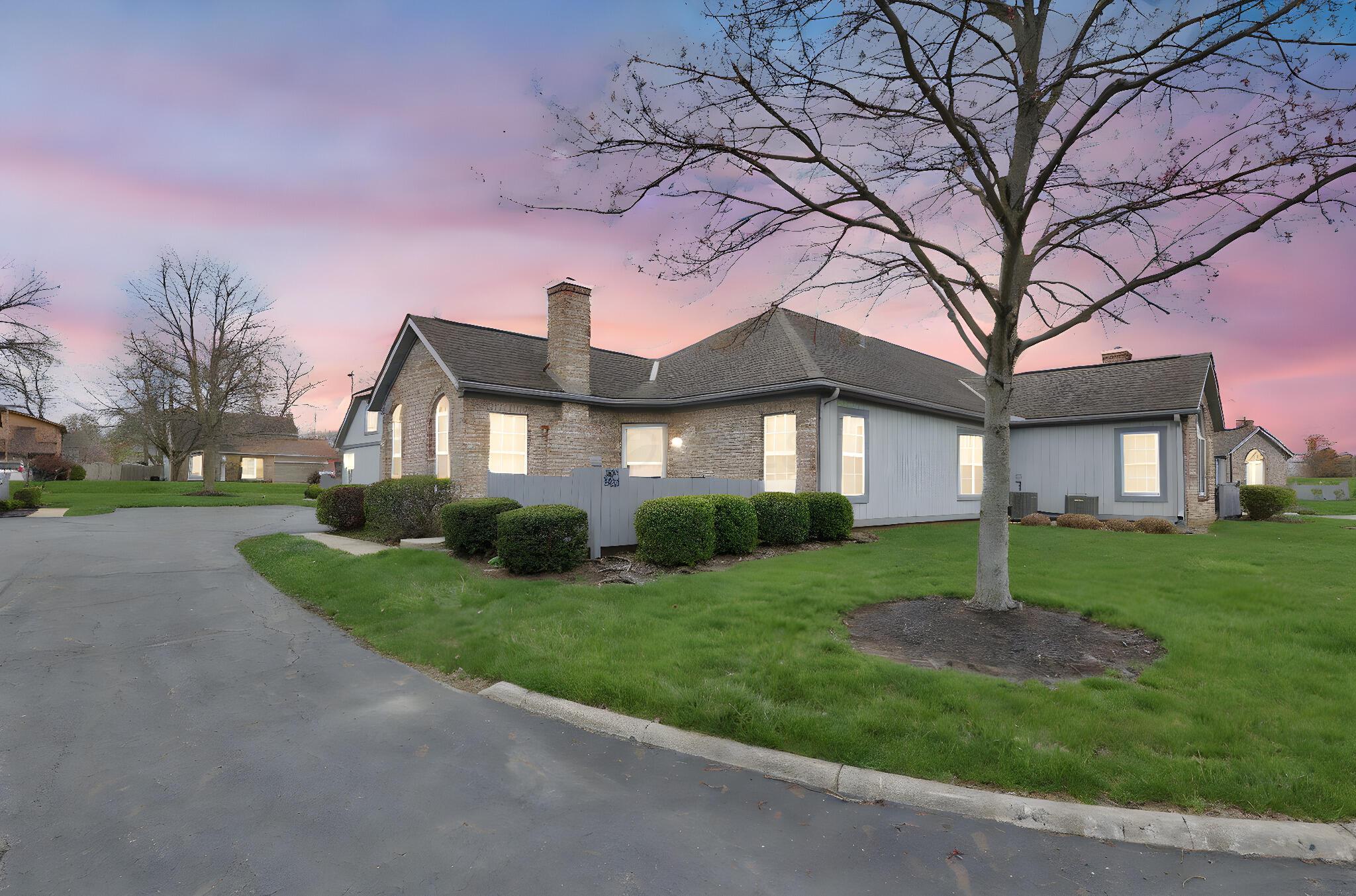 3801 Mill Stream Drive #19, Hilliard, Ohio image 2