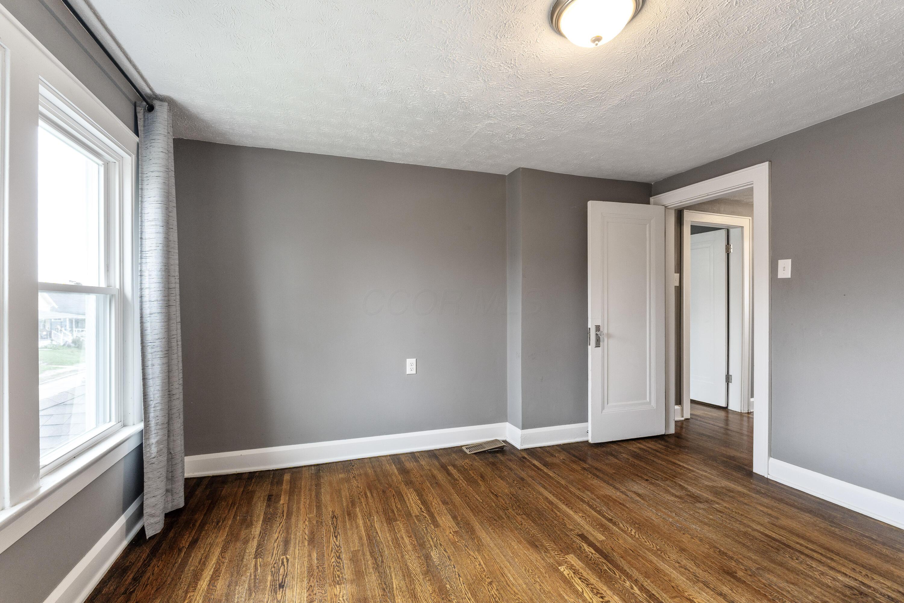 198 N Oakley Avenue, Columbus, Ohio image 36
