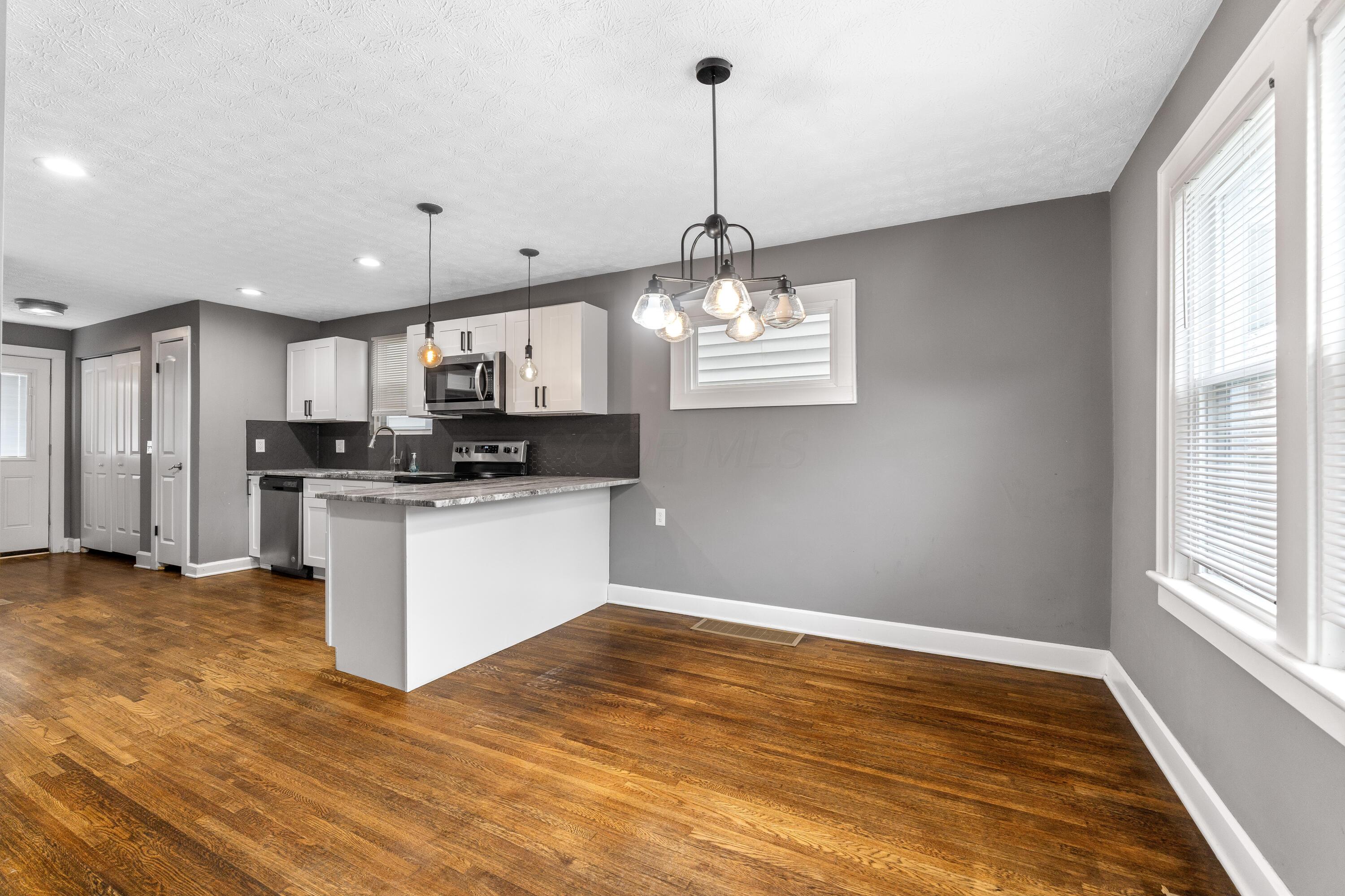 198 N Oakley Avenue, Columbus, Ohio image 15