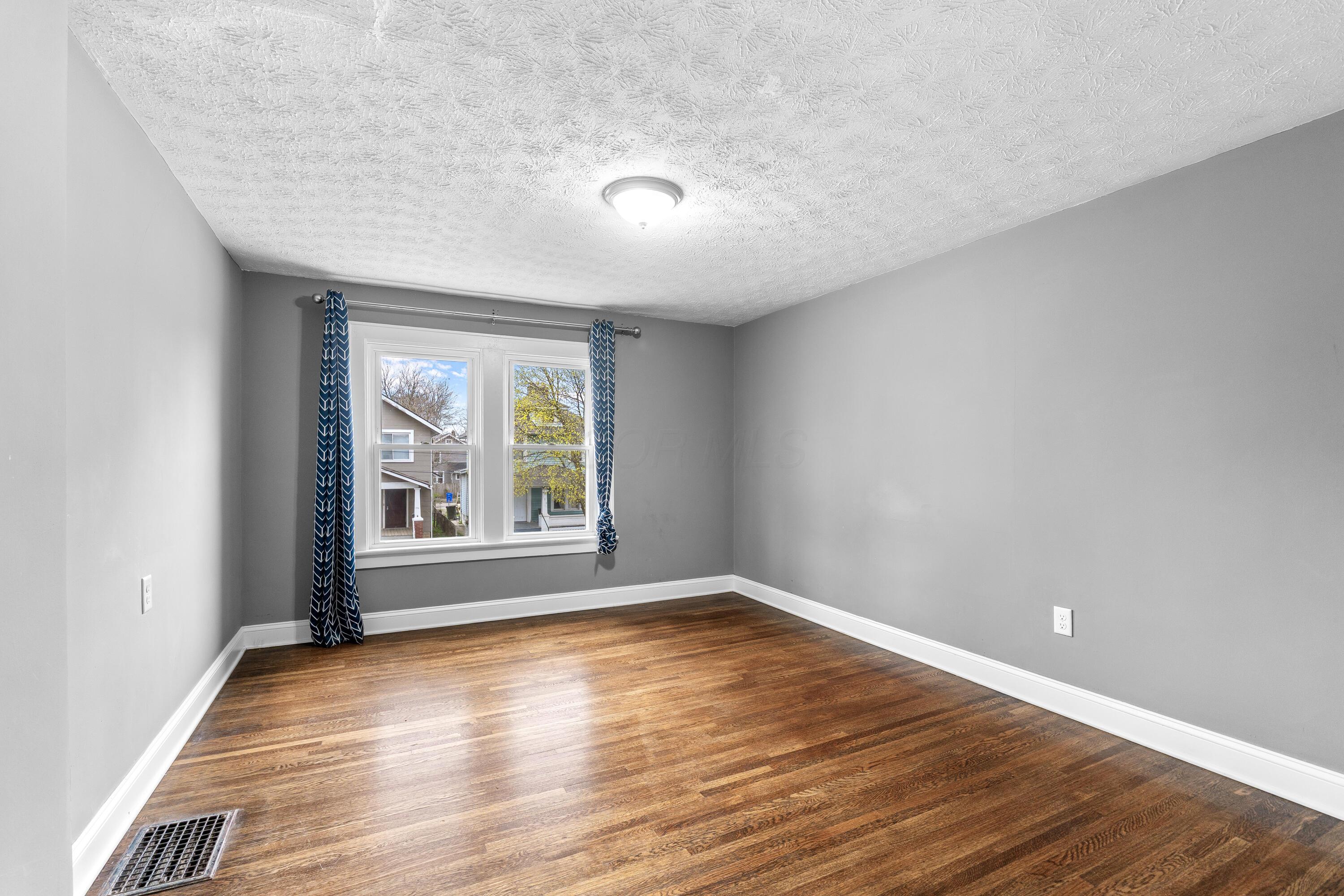 198 N Oakley Avenue, Columbus, Ohio image 26