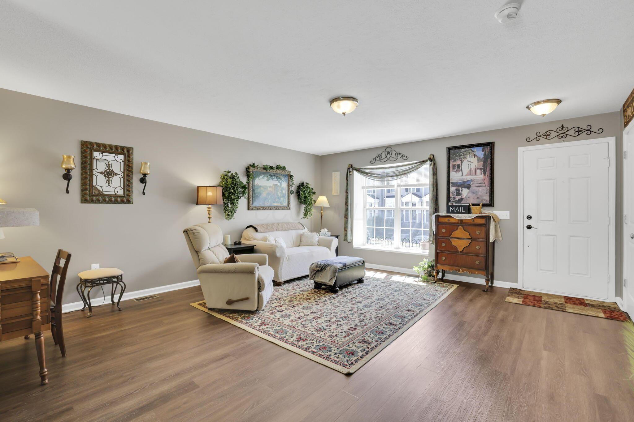 6534 Nottinghill Trail Drive 16-653