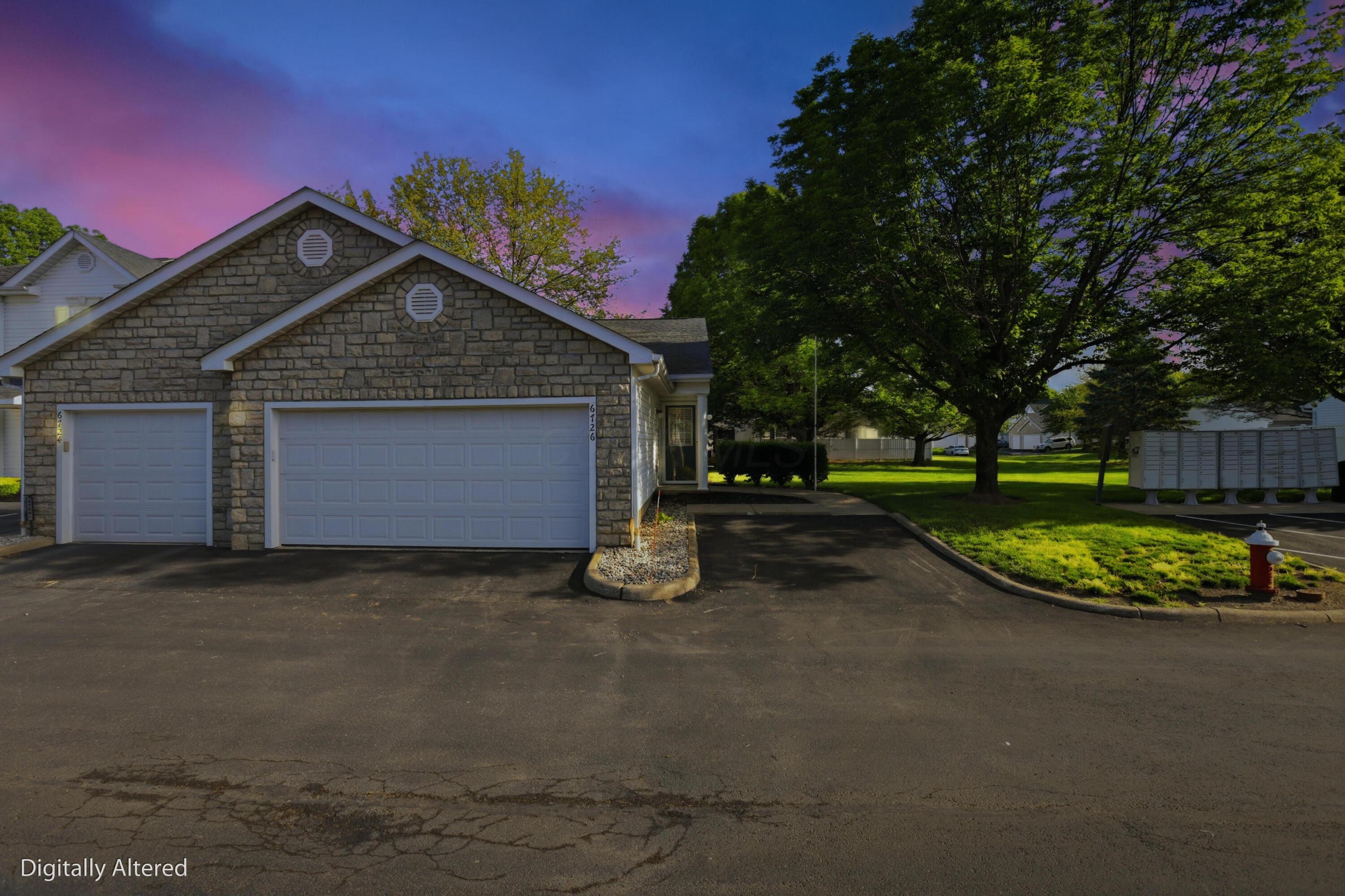 6726 Hamler Drive 33E