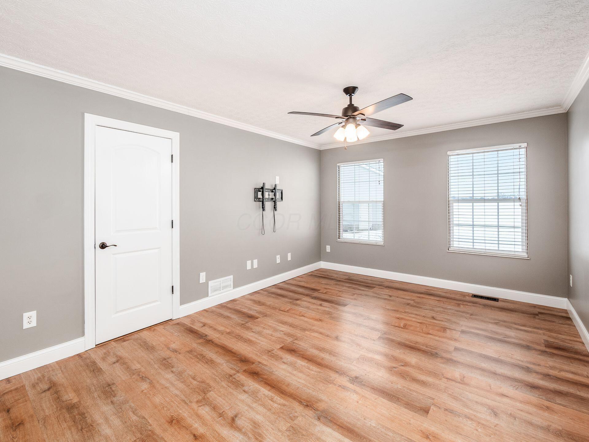 237 Peters Run Court, Commercial Point, Ohio image 17