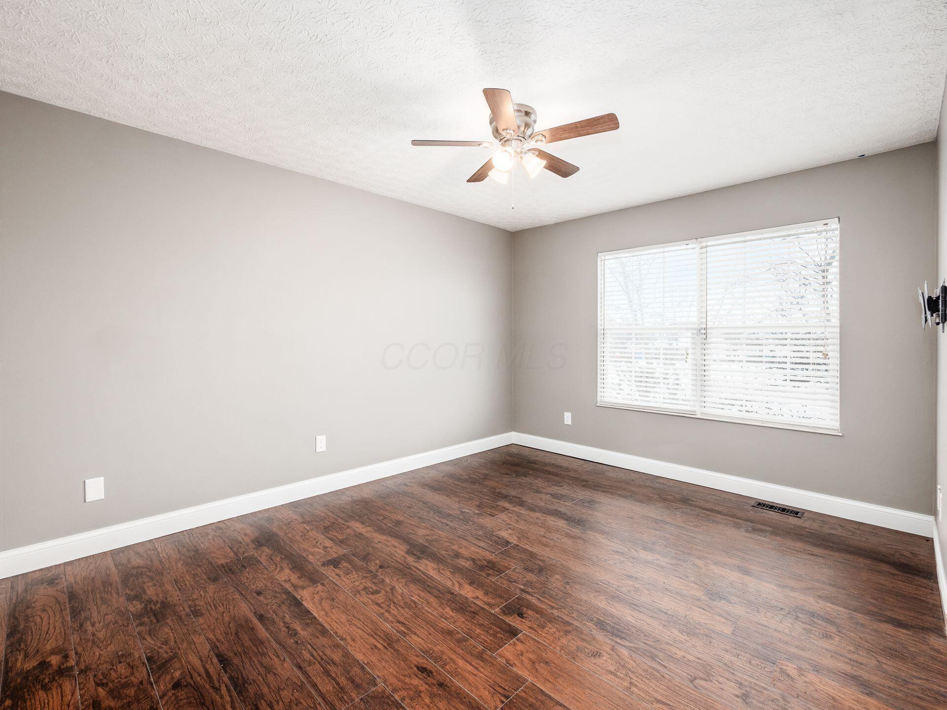 237 Peters Run Court, Commercial Point, Ohio image 33