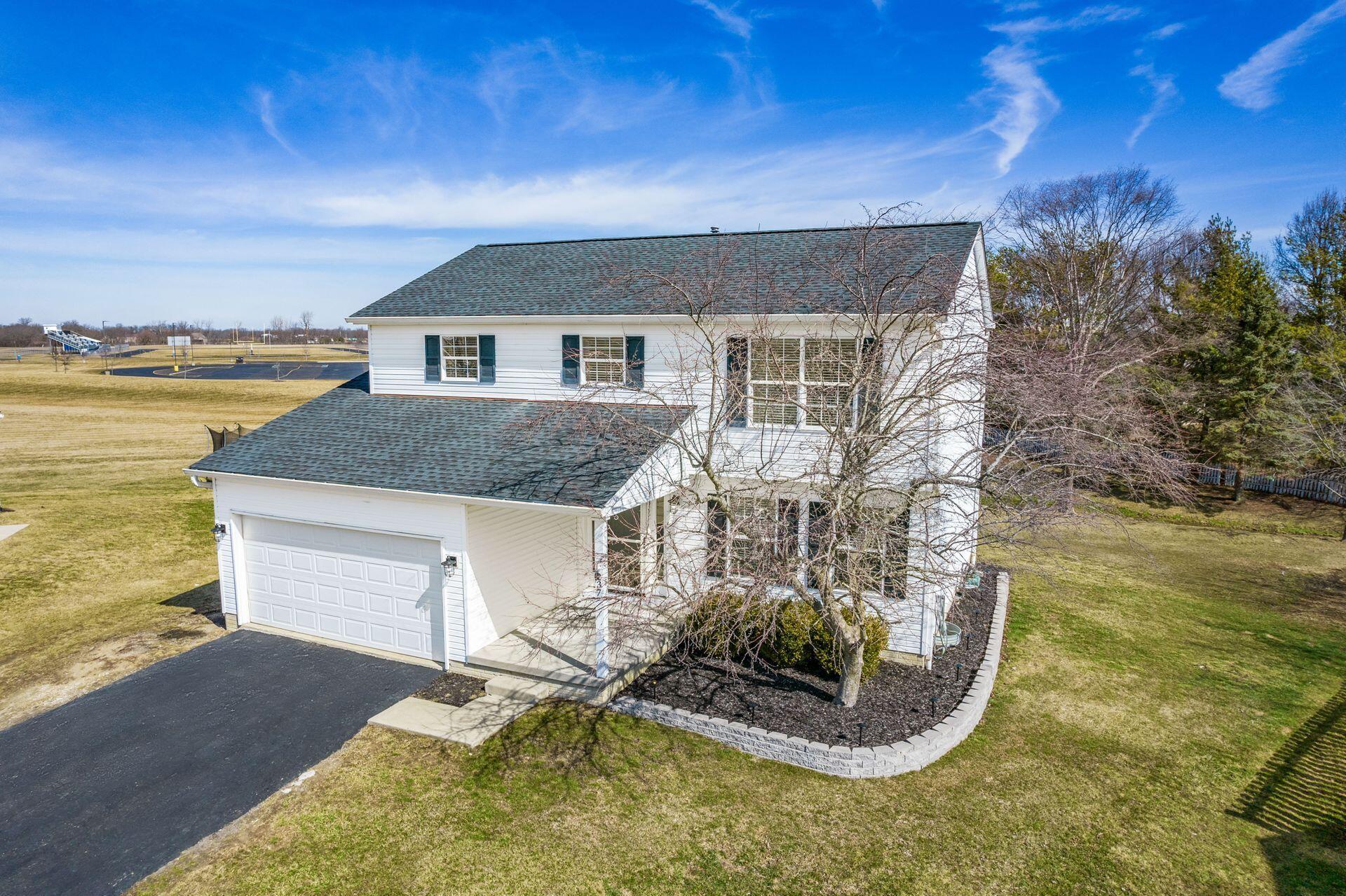 237 Peters Run Court, Commercial Point, Ohio image 1