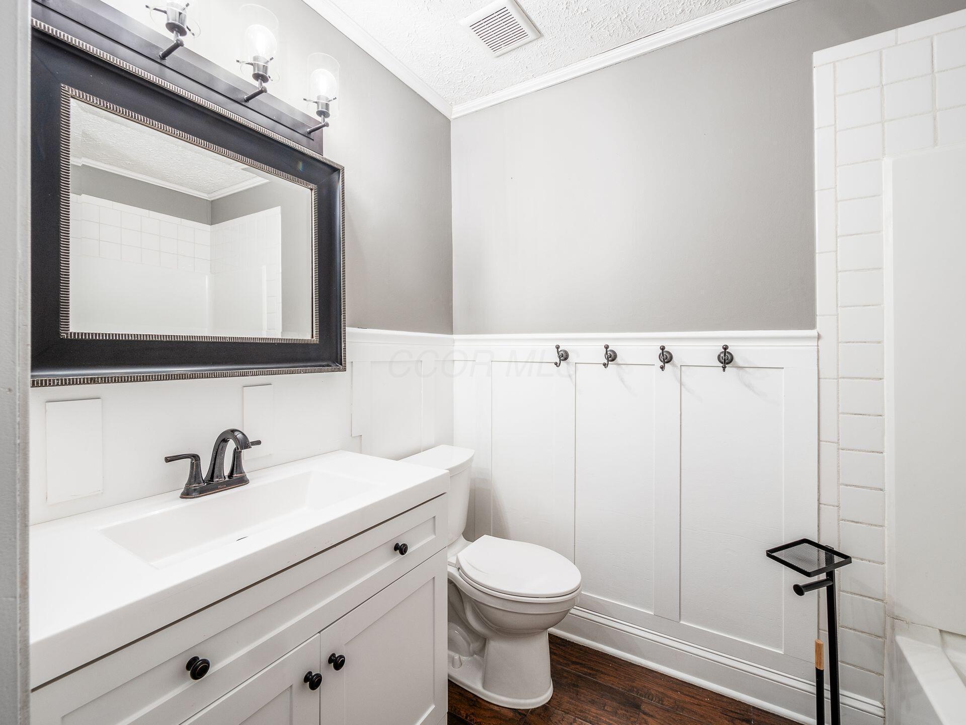 237 Peters Run Court, Commercial Point, Ohio image 32