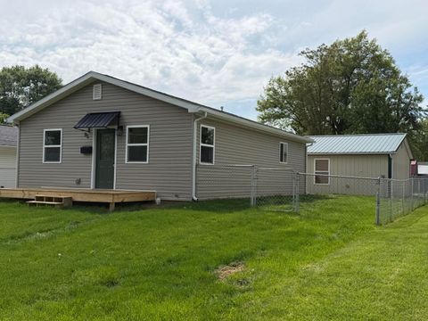 Photo of 95 Riley Avenue, London, OH 43140 (MLS # 226017465)