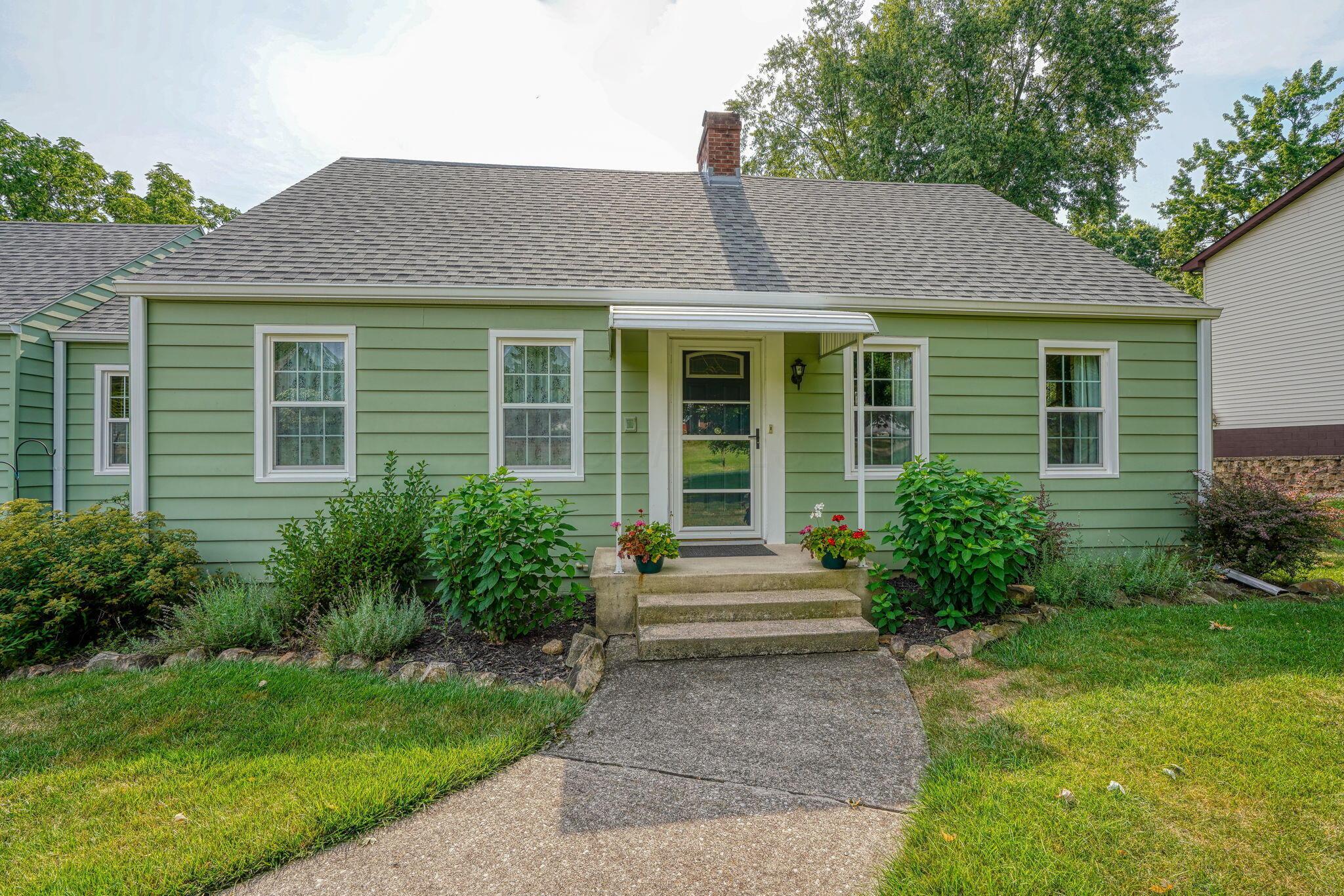 11 Fruit Hill Drive, Chillicothe, Ohio image 2