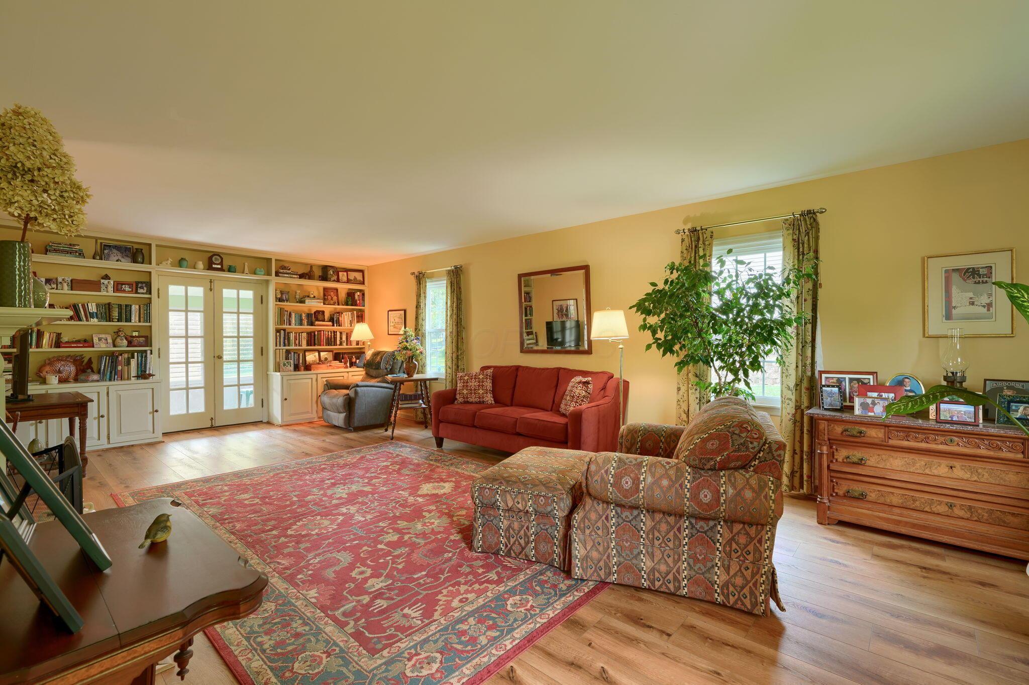 11 Fruit Hill Drive, Chillicothe, Ohio image 3
