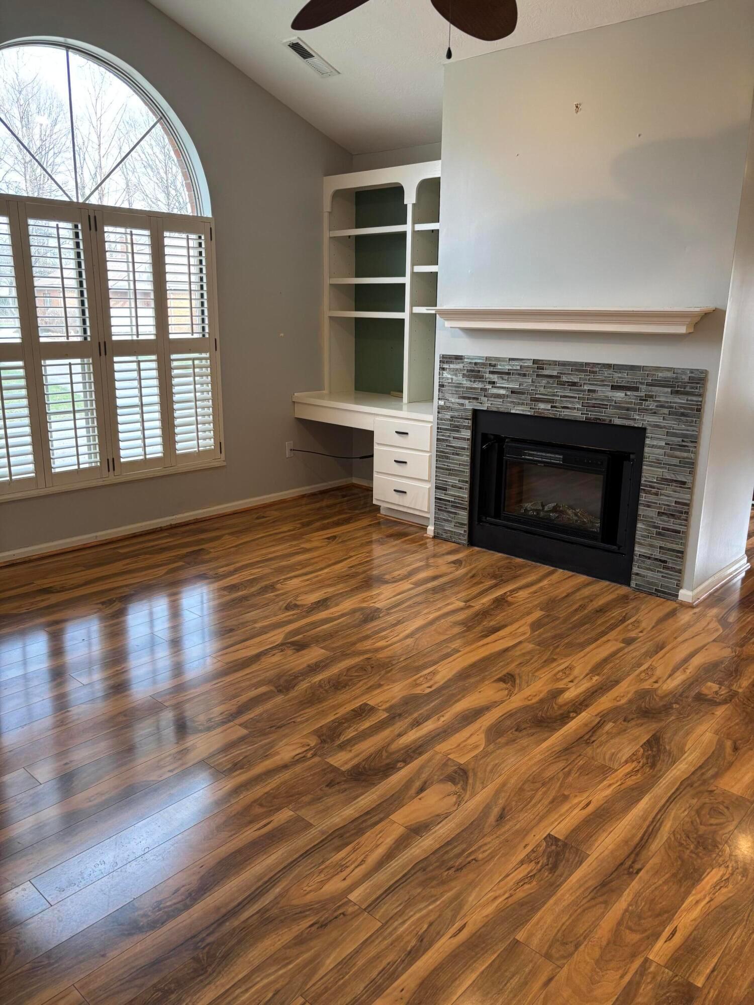 5817 Locbury Lane, Dublin, Ohio image 3