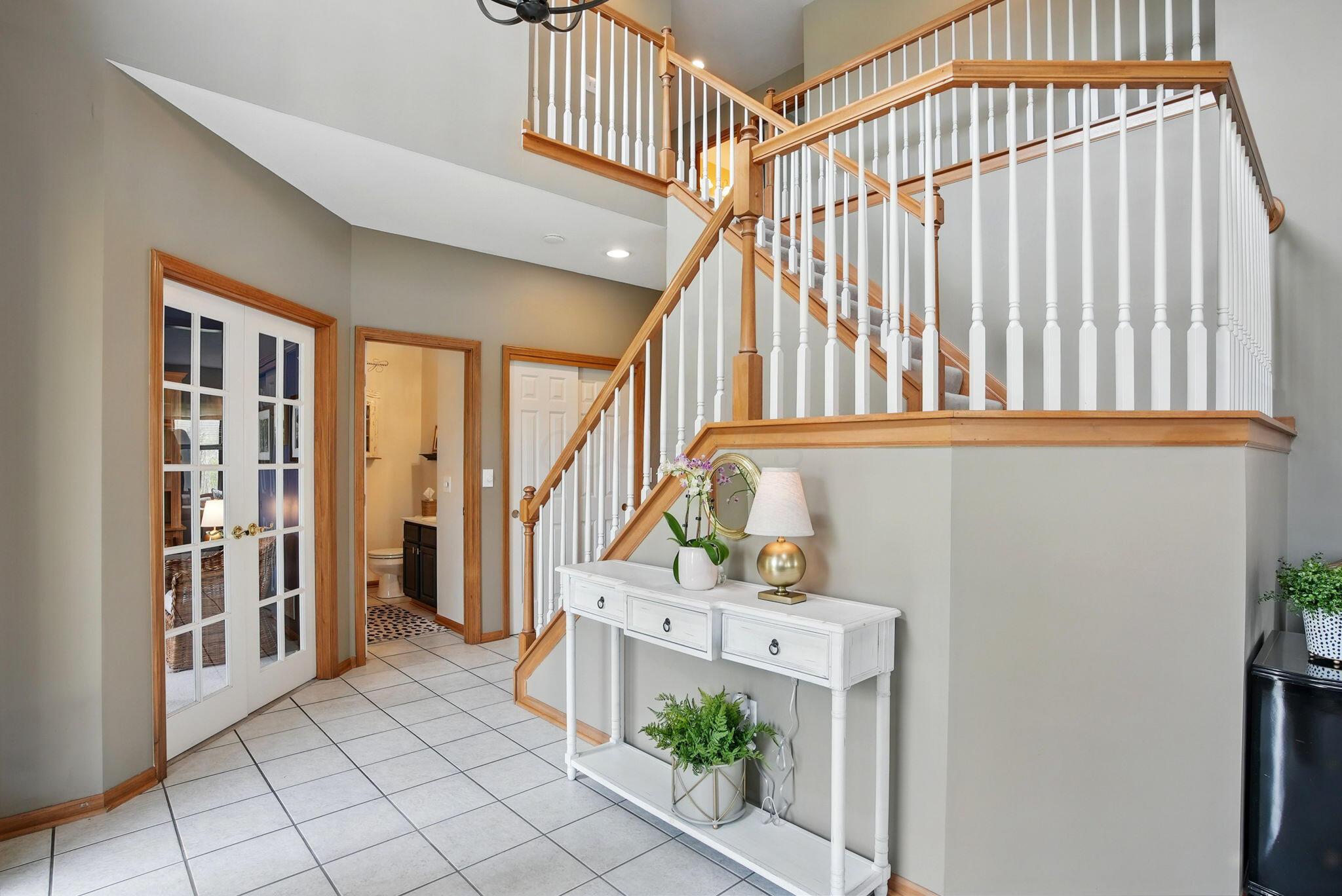 1295 Dunrovin Drive, New Albany, Ohio image 29