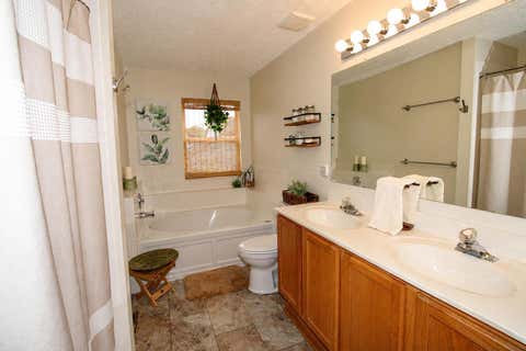 Tiny photo for 1373 Wild Horse Drive, Grove City, OH 43123 (MLS # 226022811)
