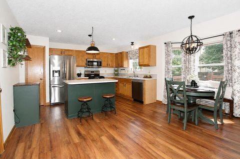 Tiny photo for 1373 Wild Horse Drive, Grove City, OH 43123 (MLS # 226022811)