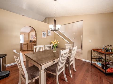 Tiny photo for 1304 Milstone Drive, Marysville, OH 43040 (MLS # 225037749)