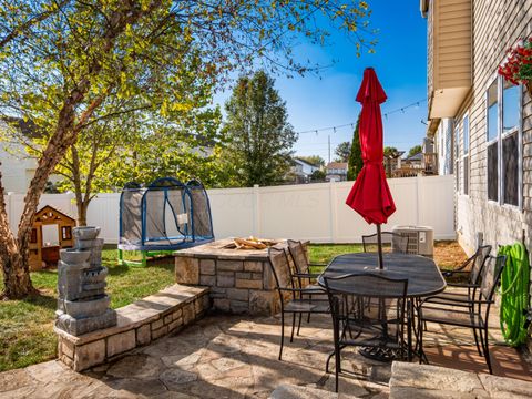 Tiny photo for 1304 Milstone Drive, Marysville, OH 43040 (MLS # 225037749)