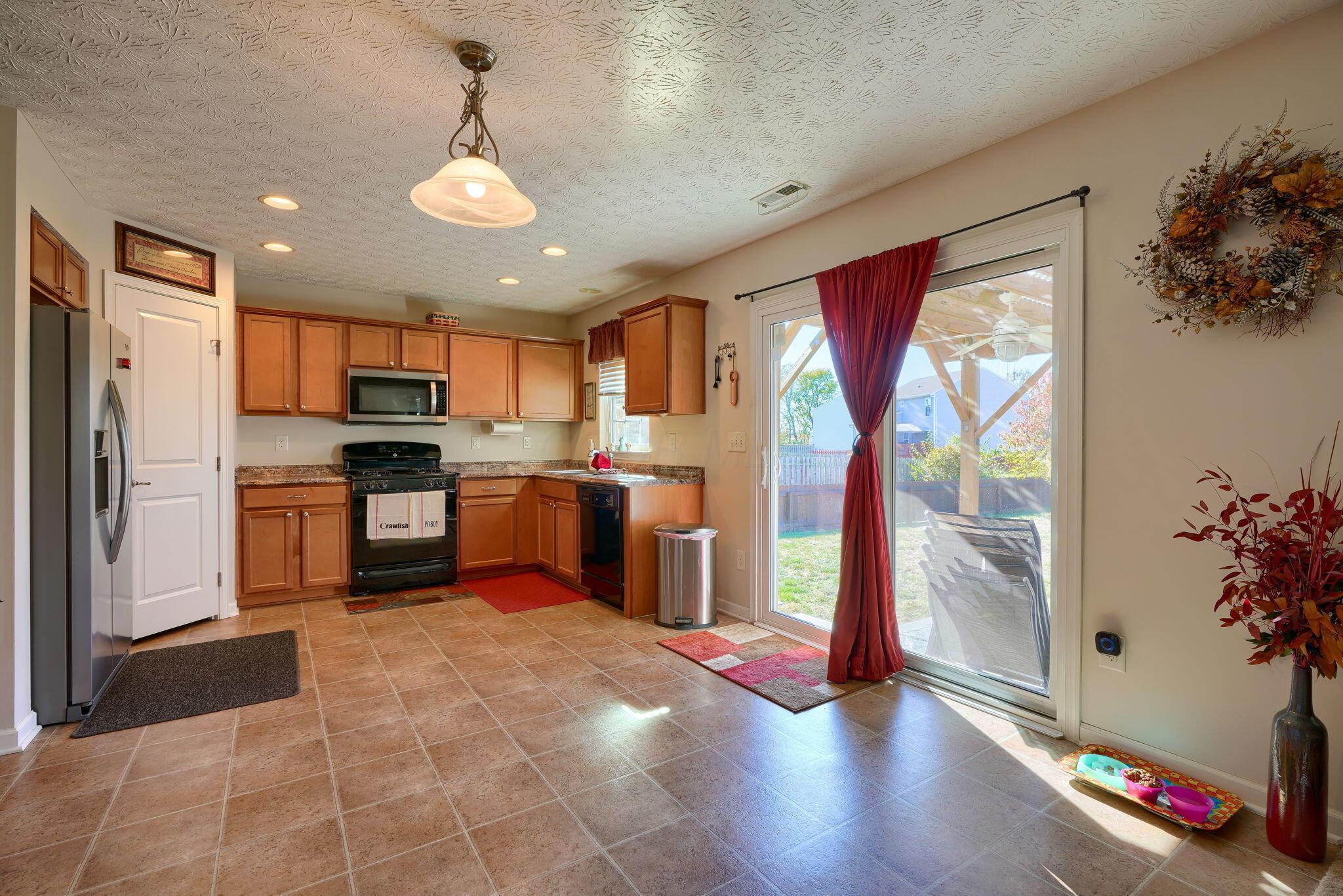 5747 Little Red Rover Street, Groveport, Ohio image 31