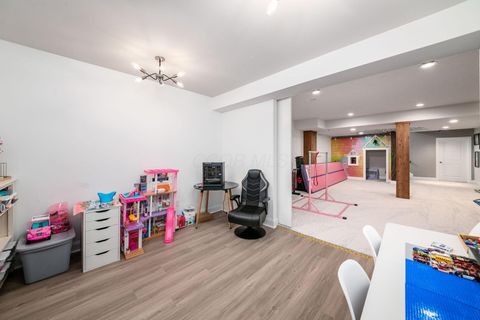 Tiny photo for 10600 Honeysuckle Way, Plain City, OH 43064 (MLS # 225042961)