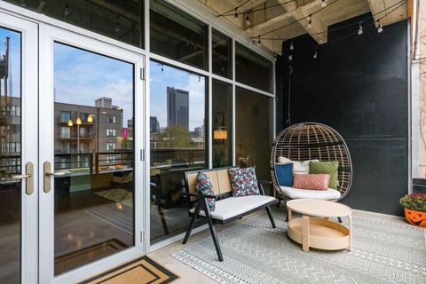 Tiny photo for 199 S 5th Street 406 #406, Columbus, OH 43215 (MLS # 225045239)