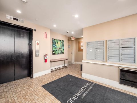 Tiny photo for 199 S 5th Street 406 #406, Columbus, OH 43215 (MLS # 225045239)