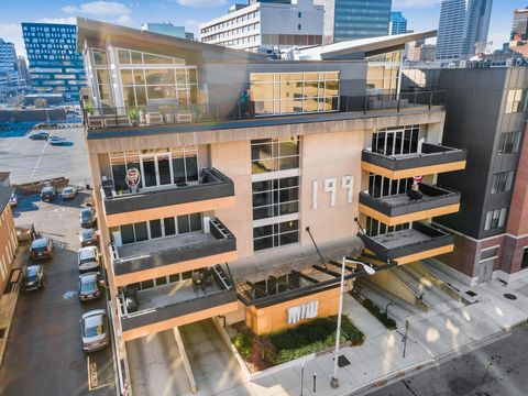 Tiny photo for 199 S 5th Street 406 #406, Columbus, OH 43215 (MLS # 225045239)