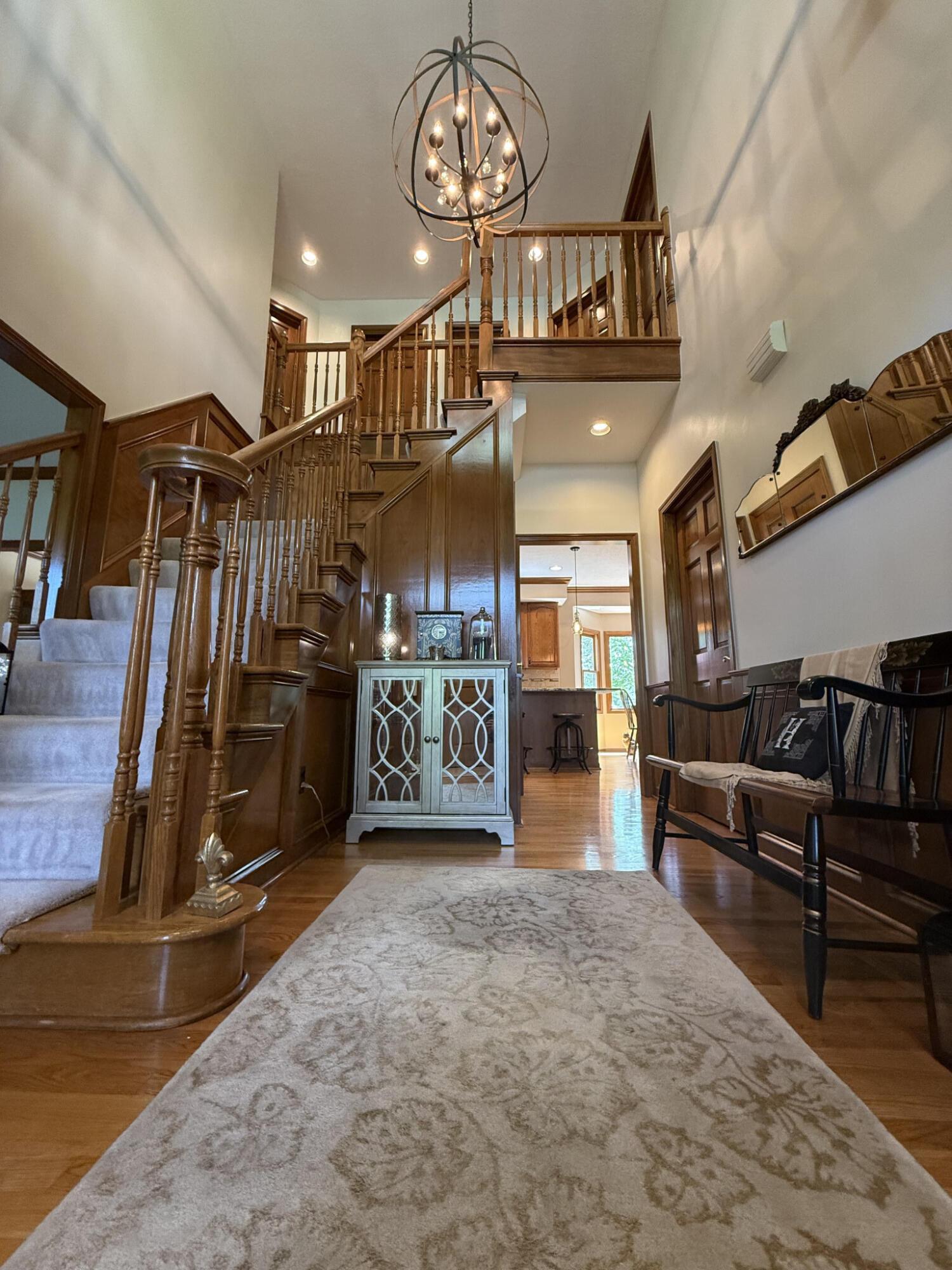 2818 Big Sur Drive, Lewis Center, Ohio image 2