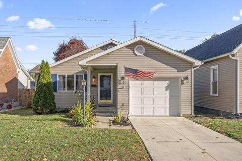 Photo of 565 Allen Avenue, Chillicothe, OH 45601 (MLS # 225039874) Photo of 565 Allen Avenue, Chillicothe, OH 45601 (MLS # 225039874)